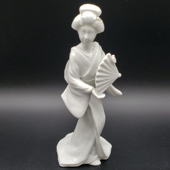 Fitz & Floyd 1967 Blanc De Chine Porcelain Japanese Geisha Girl with Fan AS IS - Picture 1 of 13